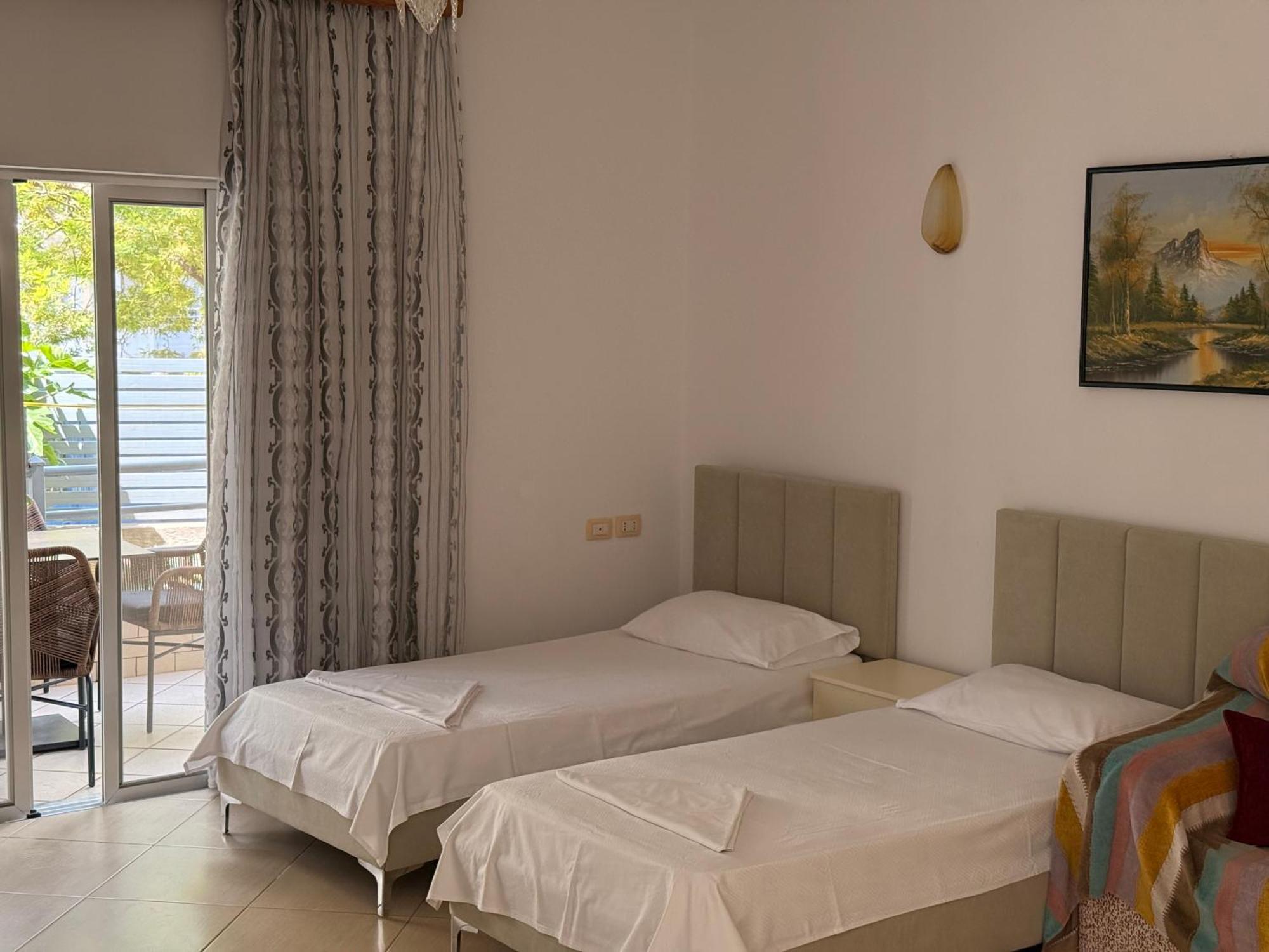 Apartments & Studios Ardian-Mandi Sarande-Albania Eksteriør bilde